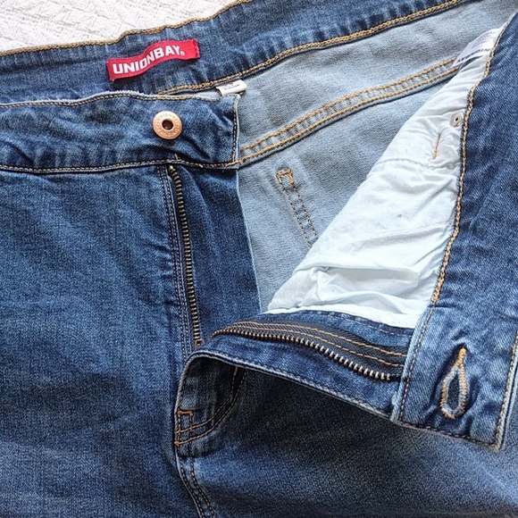 UnionBay 4" Distressed Pearl Jean Shorts Plus 22 - Picture 4 of 8